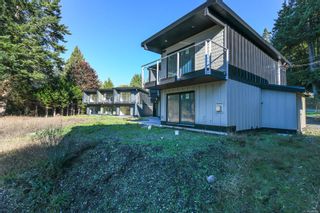 Photo 10: 213 4305 Shingle Spit Rd in Hornby Island: Isl Hornby Island Row/Townhouse for sale (Islands)  : MLS®# 948959
