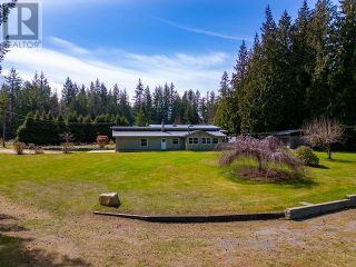 Photo 9: 4609 CLARIDGE ROAD in Powell River: House for sale : MLS®# 17239
