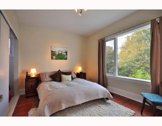 Photo 6: 110 KOOTENAY Street in Vancouver: Hastings East House for sale (Vancouver East)  : MLS®# V795967