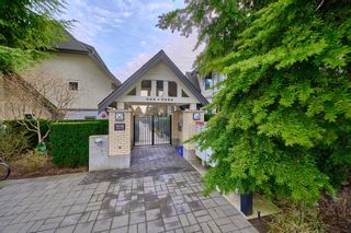 Photo 2: 7833 OAK Street in Vancouver: Marpole Townhouse for sale in "Oak and Park" (Vancouver West)  : MLS®# R2858983