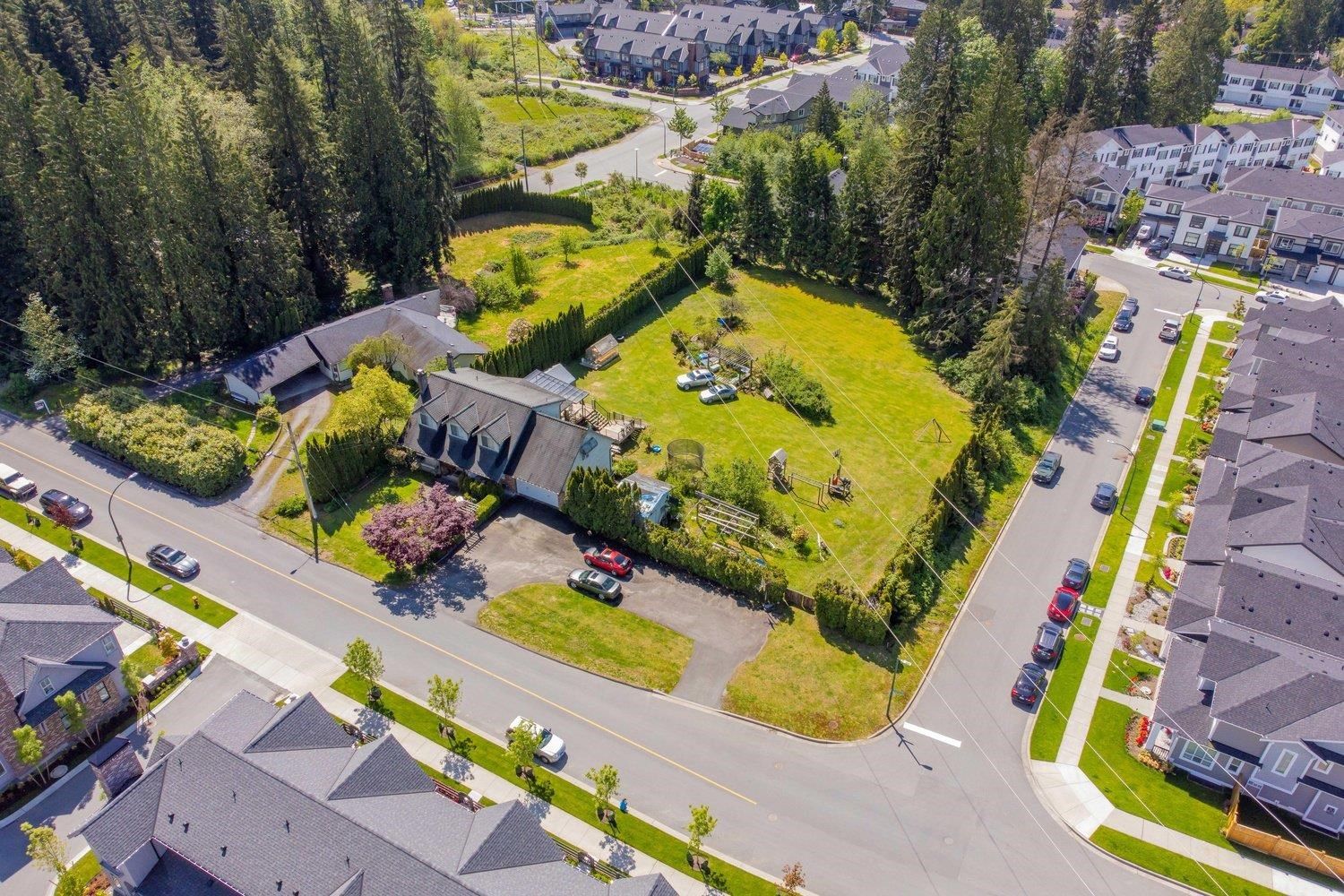 Main Photo: 3520 BAYCREST Avenue in Coquitlam: Burke Mountain House for sale : MLS®# R2692178