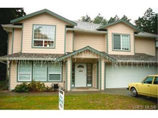 Photo 1: 555 Hansen Ave in VICTORIA: La Thetis Heights House for sale (Langford)  : MLS®# 275158