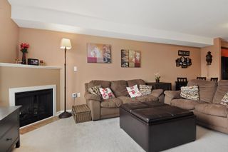 Photo 9: 301 5465 203RD Street in Langley: Langley City Condo for sale in "STATION 54" : MLS®# F1436316