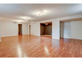 Photo 33: 6120 84 Street NW in Calgary: Silver Springs House for sale : MLS®# C4049555
