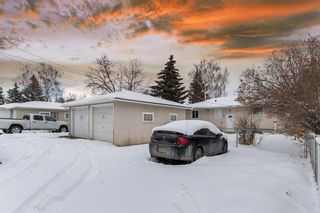 Photo 6: 2315 22A Street NW in Calgary: Banff Trail Detached for sale : MLS®# A2038677