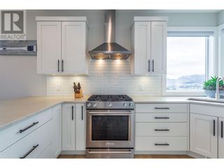 Photo 6: 3047 Shaleview Drive in West Kelowna: House for sale : MLS®# 10310274