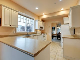 Photo 9: 201 9950 Fourth St in Sidney: Si Sidney North-East Condo for sale : MLS®# 927407