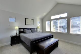 Photo 20: 15818 MOUNTAIN VIEW DRIVE in Surrey: Grandview Surrey House for sale (South Surrey White Rock)  : MLS®# R2206200