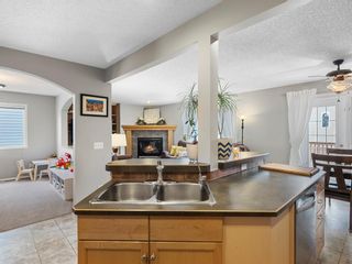 Photo 8: 90 Bridlepost Green SW in Calgary: Bridlewood Detached for sale : MLS®# A2034675