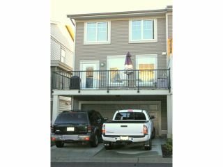 Photo 12: 21139 80TH Avenue in Langley: Willoughby Heights Townhouse for sale in "YORKVILLE" : MLS®# F1401445