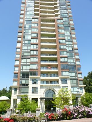 Photo 1: 1408 6837 STATION HILL Drive in Burnaby: South Slope Condo for sale in "THE CLARIDGES - CITY IN THE PARK" (Burnaby South)  : MLS®# V770790