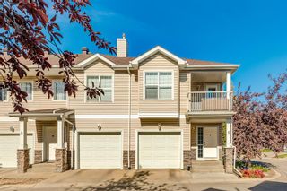 Photo 2: 6 2318 17 Street SE in Calgary: Inglewood Row/Townhouse for sale : MLS®# A2017567