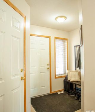 Photo 4: 41 110 Keevil Crescent in Saskatoon: University Heights Residential for sale : MLS®# SK907843