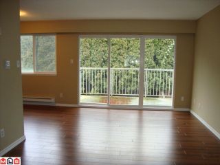 Photo 6: 5 33900 MAYFAIR Avenue in Abbotsford: Central Abbotsford Townhouse for sale in "MAYFAIR GARDENS" : MLS®# F1102333