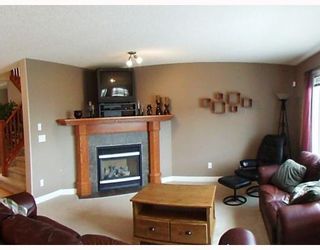 Photo 3: 63 COUGAR RIDGE Crescent SW in CALGARY: Cougar Ridge Residential Detached Single Family for sale (Calgary)  : MLS®# C3413063
