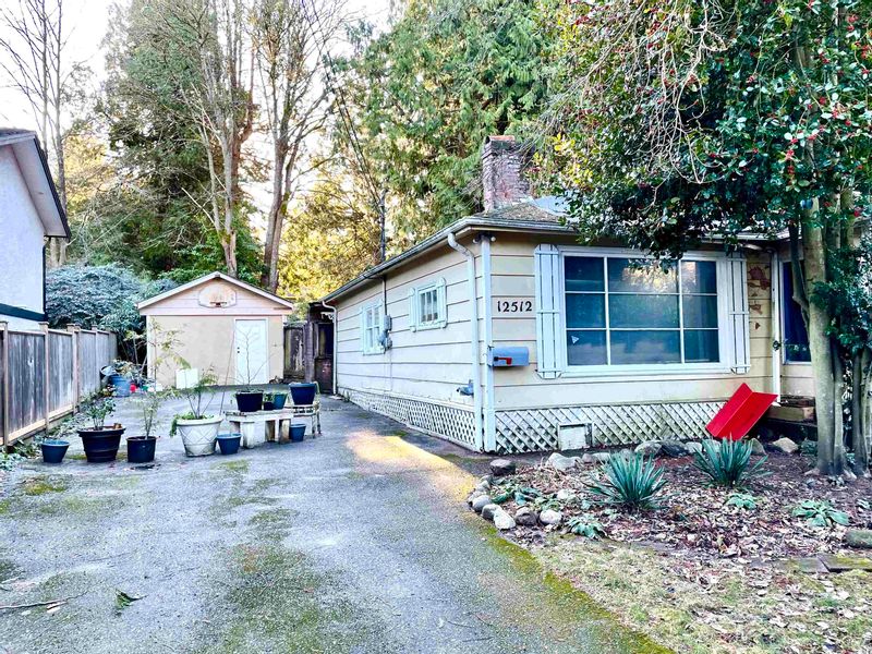 FEATURED LISTING: 12512 27 Avenue Surrey