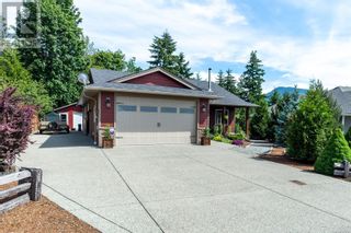 Photo 1: 493 Mountain View Dr in Lake Cowichan: House for sale : MLS®# 960775