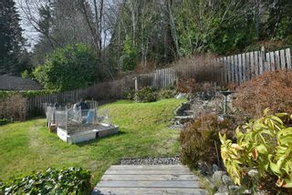 Photo 11: 638 GOWER POINT Road in Gibsons: Gibsons & Area House for sale (Sunshine Coast)  : MLS®# R2755498