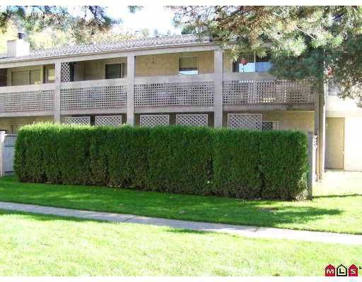 Main Photo: 812 34909 OLD YALE RD in Abbotsford: Abbotsford East Townhouse for sale in "The Gardens" : MLS®# F2615103