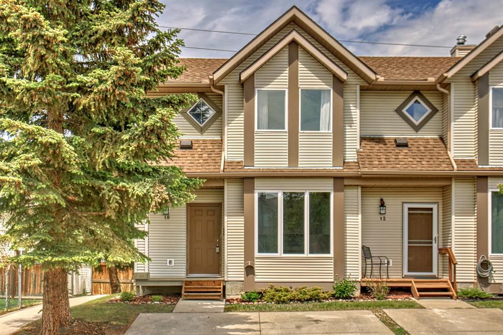 Main Photo: 10 Shawbrooke Court SW in Calgary: Shawnessy Row/Townhouse for sale : MLS®# A2054441