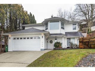 Photo 1: 33545 MCCALLUM Place in Abbotsford: Central Abbotsford House for sale : MLS®# R2645928