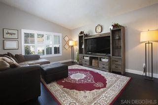 Photo 3: CHULA VISTA House for sale : 5 bedrooms : 1614 Dana Point Ct