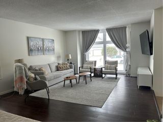 Photo 3: 41 Saphire Place in Winnipeg: Garden City Residential for sale (4F)  : MLS®# 202303989