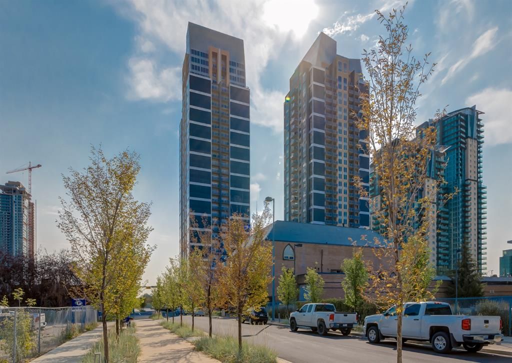 Main Photo: 1004 211 13 Avenue SE in Calgary: Beltline Apartment for sale : MLS®# A1224194