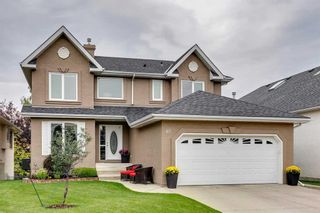 Main Photo: 40 Evergreen Way SW in Calgary: Evergreen Detached for sale : MLS®# A2117314