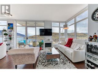 Photo 2: 1075 Sunset Drive Unit# 2403 in Kelowna: House for sale : MLS®# 10307959