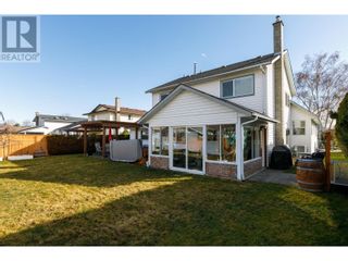 Photo 32: 2554 Rhondda Crescent in Kelowna: House for sale : MLS®# 10306922