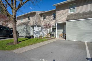 Photo 2: 26 20307 53 Avenue in Langley: Langley City Townhouse for sale in "MCMILLAN PLACE" : MLS®# R2869010