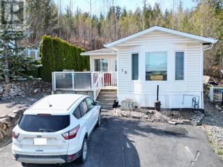 Photo 3: 1510 Trans Canada Highway Unit# 13 in Sorrento: House for sale : MLS®# 10302713