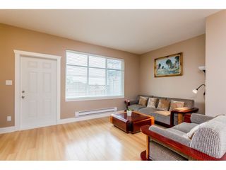 Photo 8: 48 13899 LAUREL Drive in Surrey: Whalley Townhouse for sale in "EMERALD GARDENS" (North Surrey)  : MLS®# R2076948