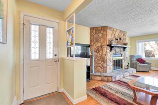Photo 3: 224 Cardiff Drive NW in Calgary: Cambrian Heights Detached for sale : MLS®# A2123483