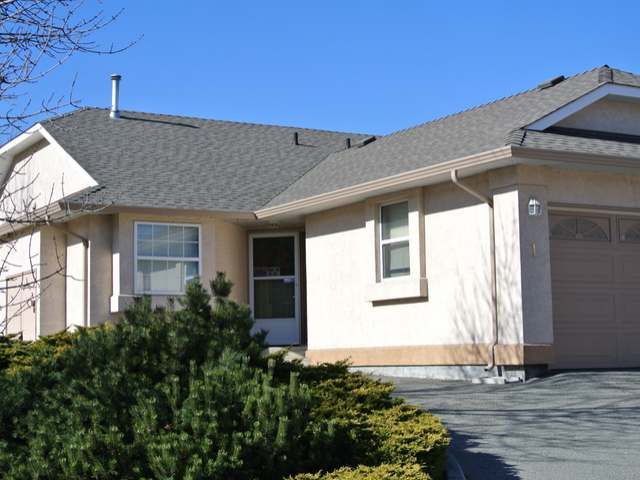 Main Photo: 1 1750 MCKINLEY Court in : Sahali Townhouse for sale (Kamloops)  : MLS®# 125907