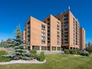 Photo 1: 509 8604 48 Avenue NW in Calgary: Bowness Apartment for sale : MLS®# A1240970