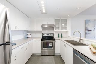 Photo 10: 212 2665 W BROADWAY in Vancouver: Kitsilano Condo for sale in "THE MAGUIRE BUILDING" (Vancouver West)  : MLS®# R2209718