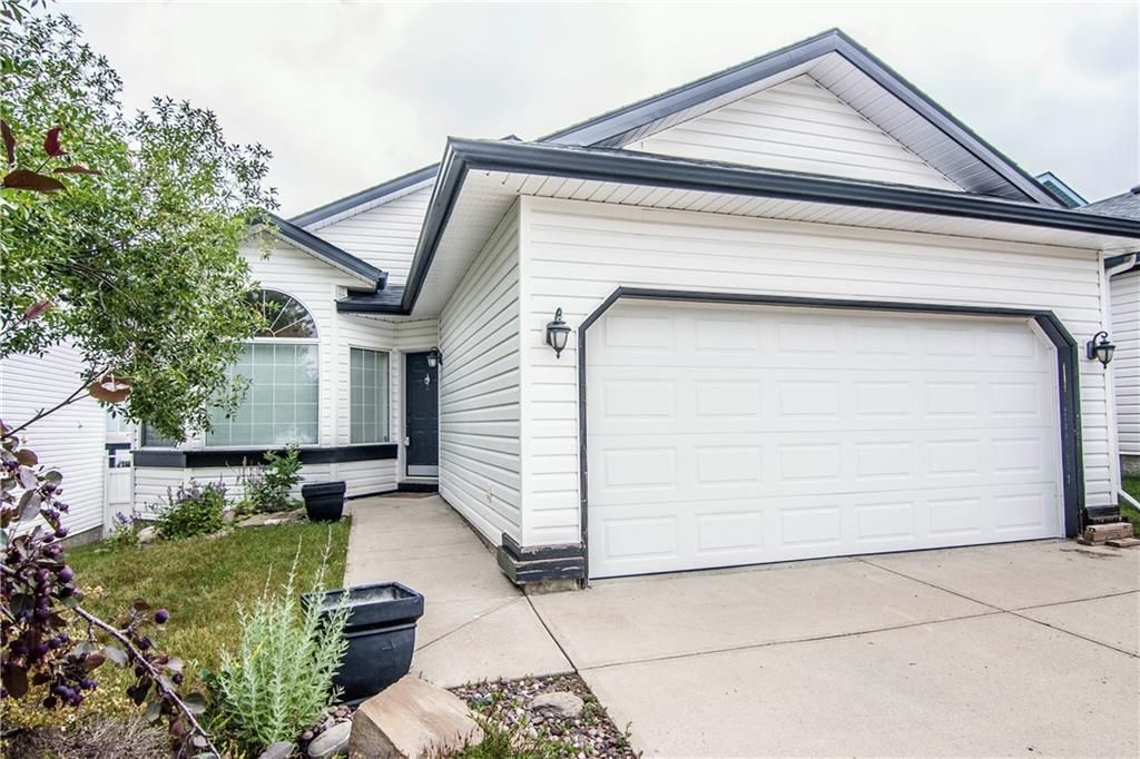 Main Photo: 446 SHEEP RIVER Point: Okotoks Detached for sale : MLS®# C4263404