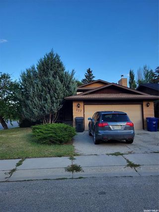 Photo 3: 227 Whitewood Road in Saskatoon: Lakeview SA Residential for sale : MLS®# SK909017