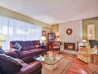 Photo 4: 10940 CONSTABLE Gate in Richmond: Woodwards House for sale : MLS®# V1103611