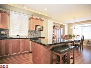Photo 4: 6652 195TH Street in Surrey: Clayton House for sale in "COPPER CREEK" (Cloverdale)  : MLS®# F1122969