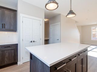 Photo 6: 40 SKYVIEW Parade NE in Calgary: Skyview Ranch Row/Townhouse for sale : MLS®# C4286431