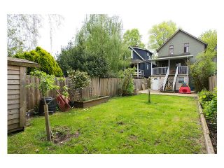 Photo 16: 543 E 21ST Avenue in Vancouver: Fraser VE House for sale in "CEDAR COTTAGE" (Vancouver East)  : MLS®# V1062465