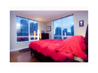 Photo 5: 904 1055 HOMER Street in Vancouver: Yaletown Condo for sale (Vancouver West)  : MLS®# V969340