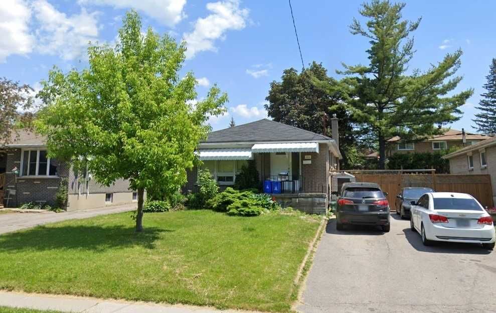 Main Photo: 253 Wilson Road N in Oshawa: Freehold for sale : MLS®# E6028339