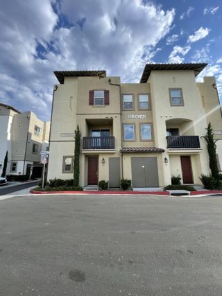 Main Photo: SANTEE Townhouse for rent : 3 bedrooms : 333 Millstream Court