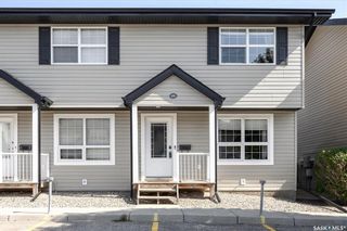 Photo 1: 66 4500 Child Avenue in Regina: Lakeridge RG Residential for sale : MLS®# SK945603