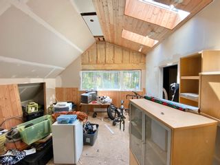 Photo 28: 1050 S RUSTAD Road in Squamish: Upper Squamish House for sale : MLS®# R2683716