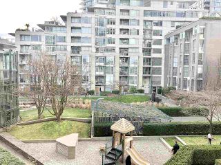 Photo 21: 2001 1228 MARINASIDE Crescent in Vancouver: Yaletown Condo for sale (Vancouver West)  : MLS®# R2550727